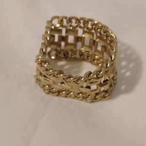 Women's bracelet